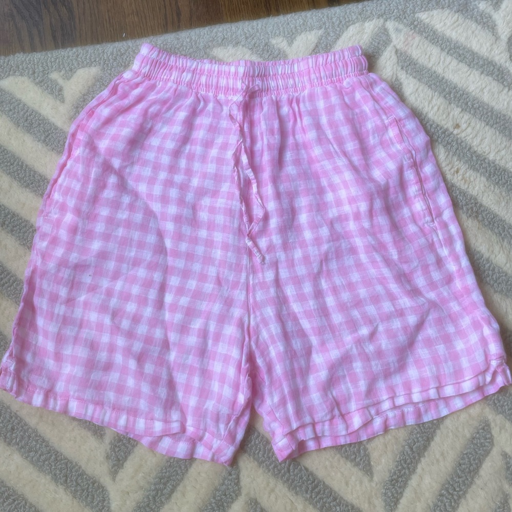 Frankie’s Bikinis pink and white gingham shorts